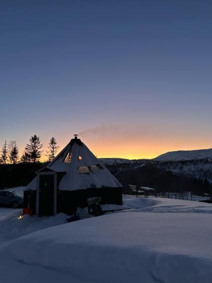 Hessdalen Ufocamp Apartment Vårhus Room photo